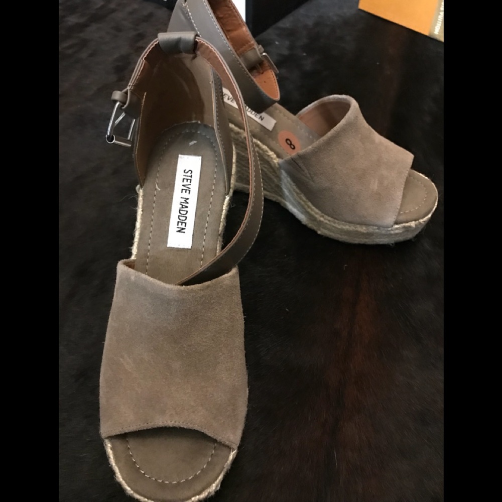 Steve Madden Jaylen wedge sandals